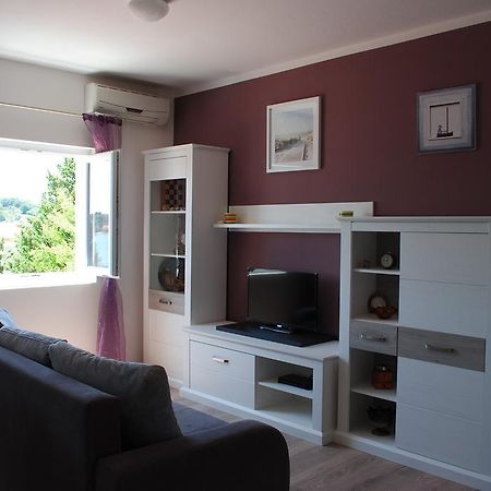 Ante Carov Apartment Verunic Ngoại thất bức ảnh
