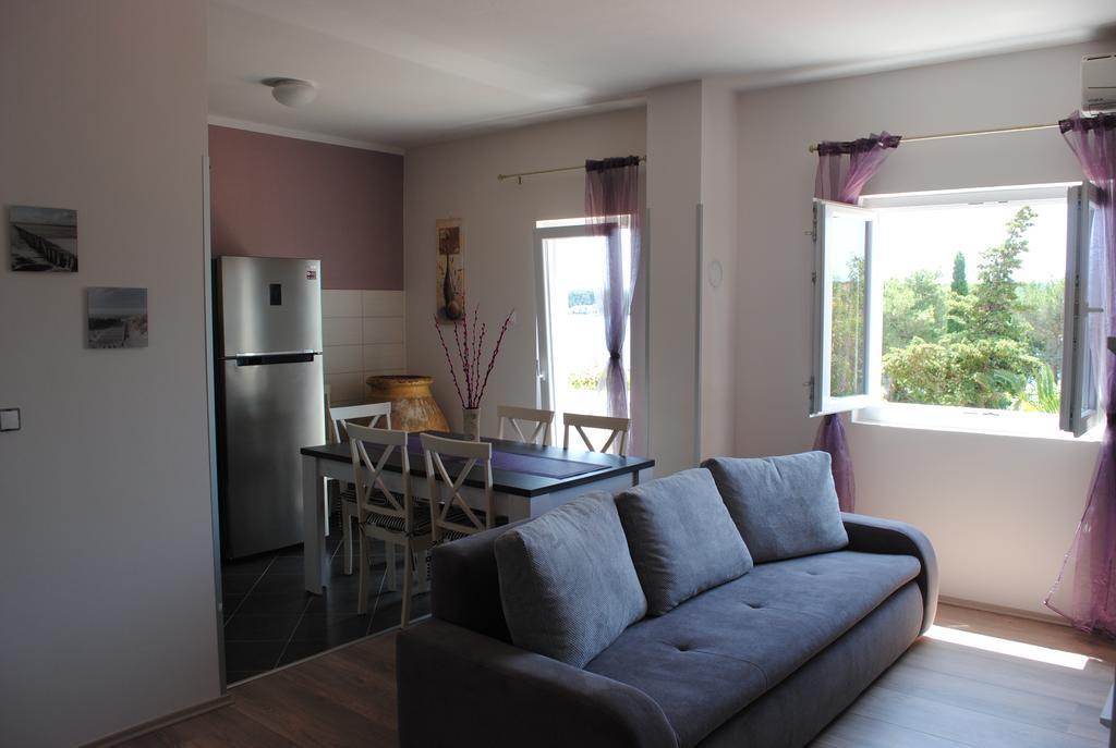 Ante Carov Apartment Verunic Ngoại thất bức ảnh